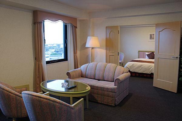 Hotel Verfort Hyuga Exteriör bild